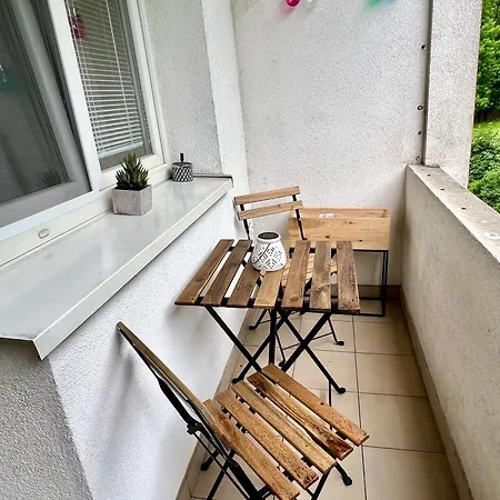 Apartment R&L Svermova - 2 Min Esc, Balcony Bańska Bystrzyca Zewnętrze zdjęcie